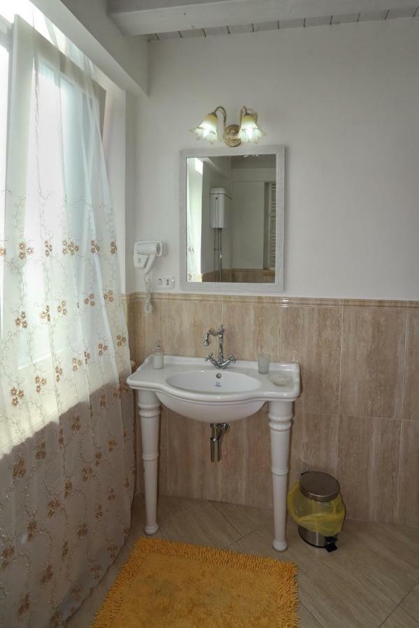 Angels'Home Піццо Екстер'єр фото